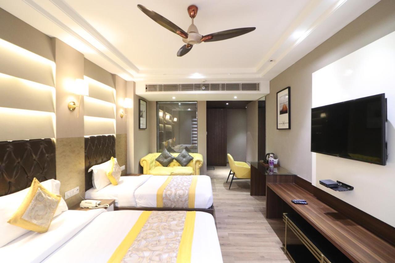 Oak Plaza New Delhi- Homely Atmosphere Exterior photo